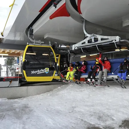 Cozy Near Area In מאיירהופן